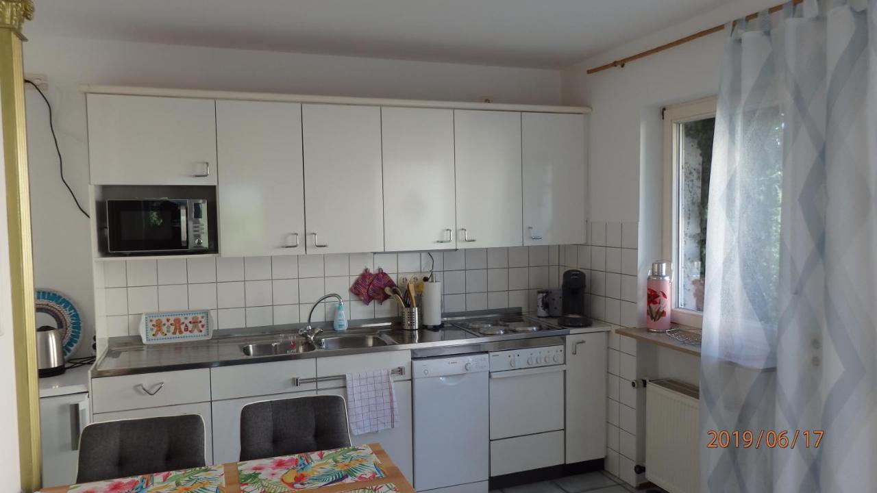 Ferienwohnung Hagelstein Бад-Мергентхайм Экстерьер фото